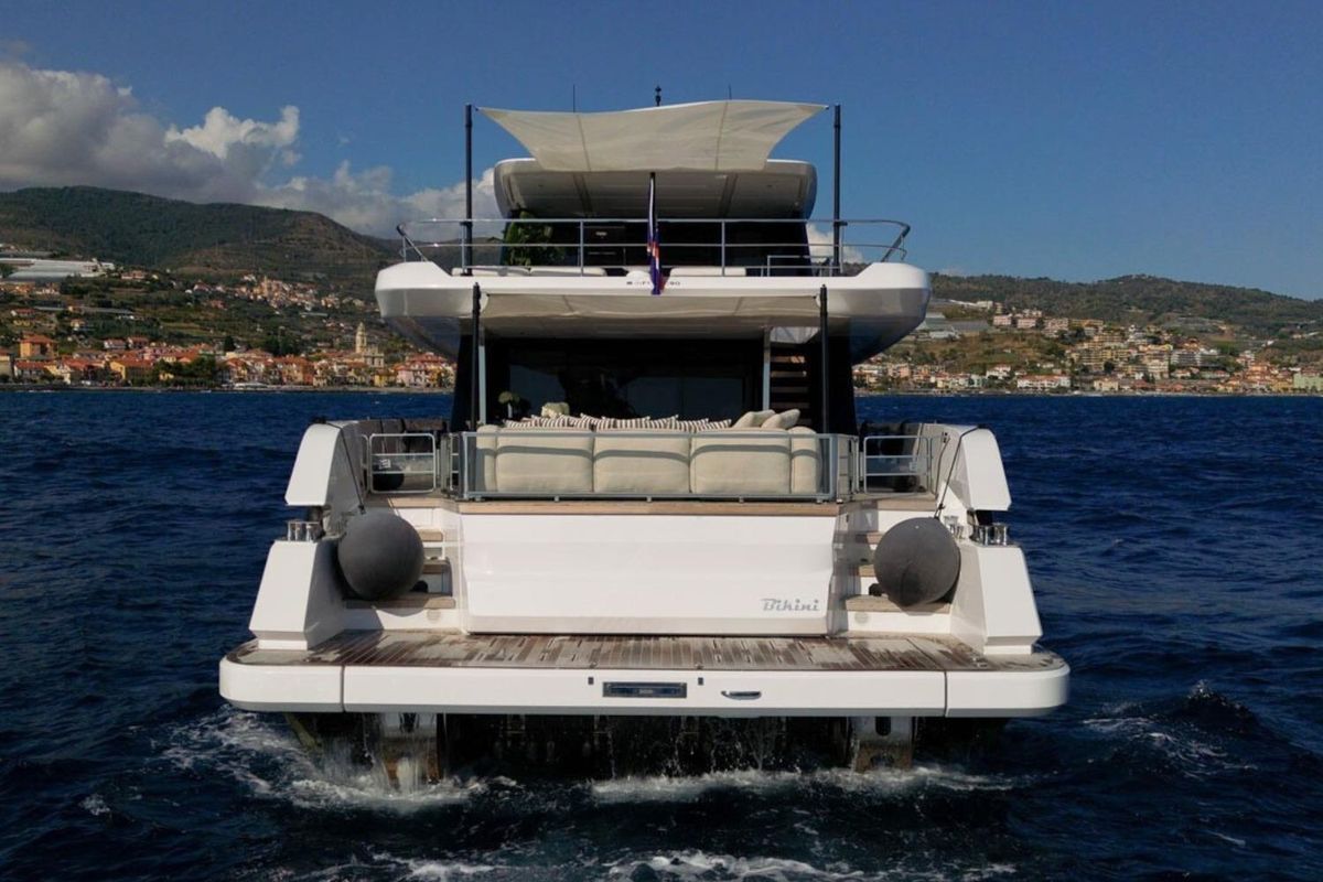 2025 Ferretti Yachts 85 