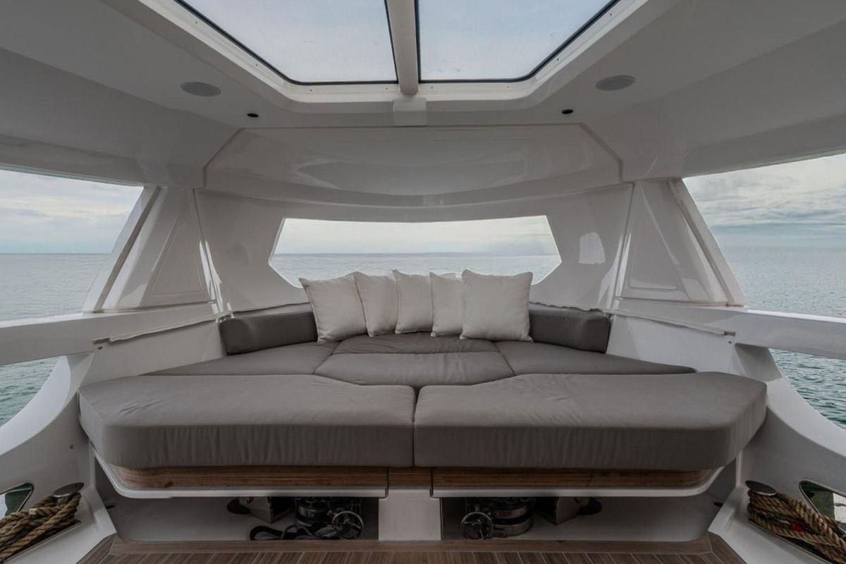 2025 Ferretti Yachts 85 