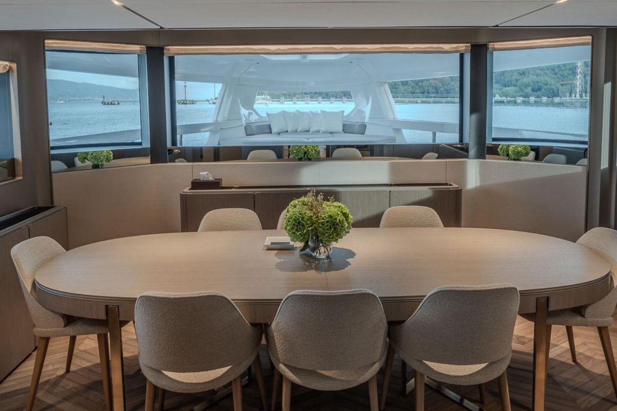 2025 Ferretti Yachts 85 