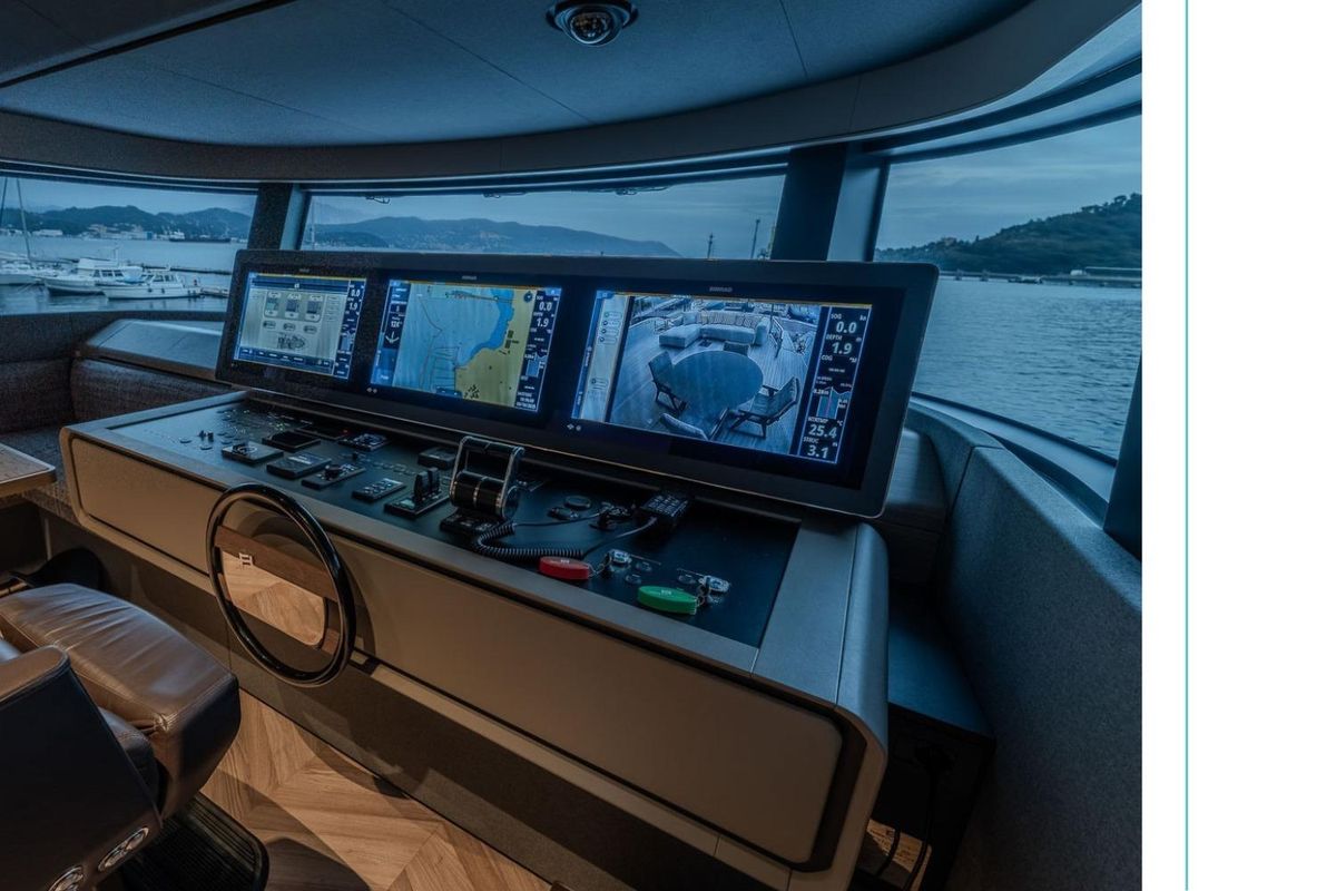 2025 Ferretti Yachts 85 
