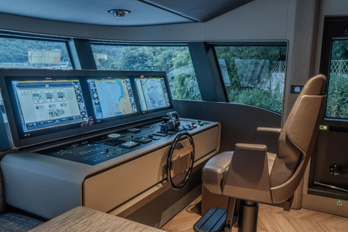 2025 Ferretti Yachts 85 