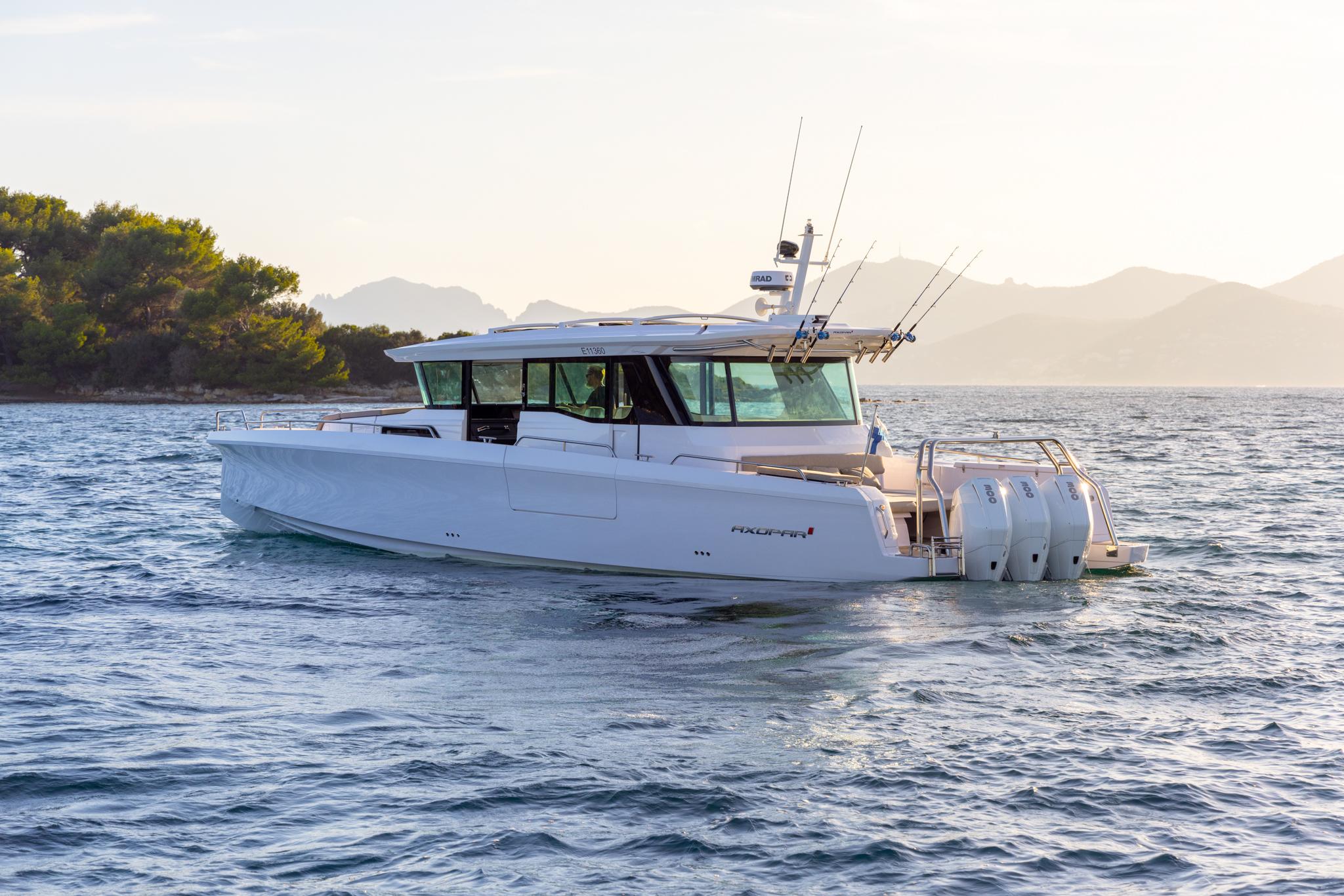 2024 Axopar 45 XC Pilothouse for sale - YachtWorld