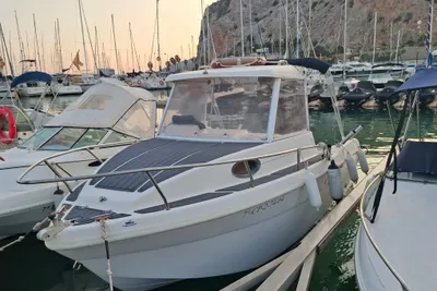 2004 Saver 540 cabin fish