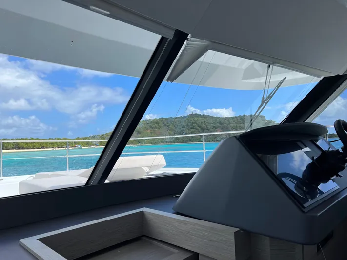 Pheonix Yacht Photos Pics 