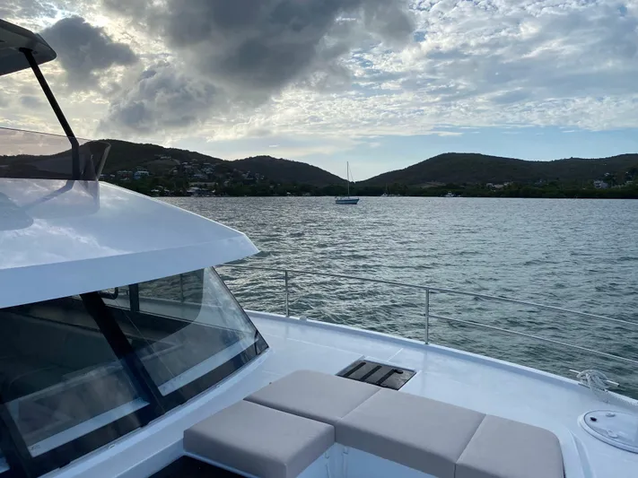 Pheonix Yacht Photos Pics 