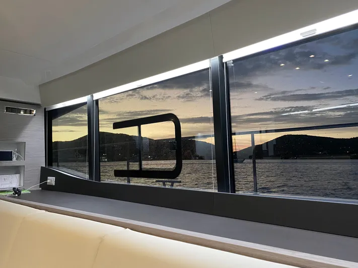 Pheonix Yacht Photos Pics 