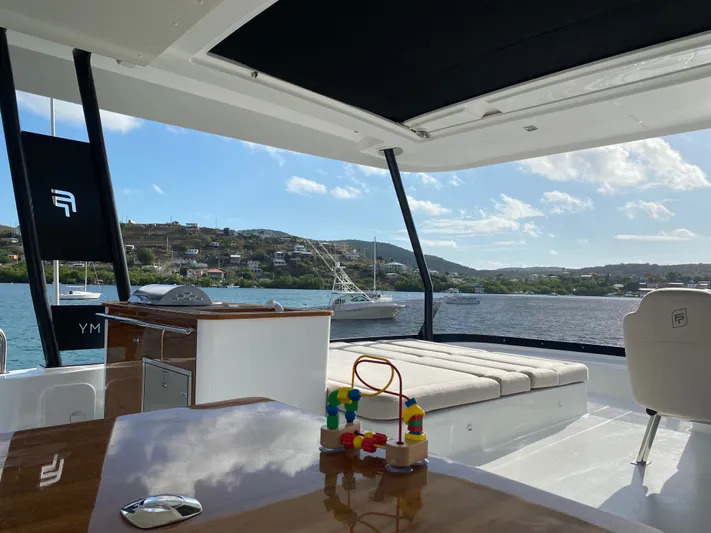 Pheonix Yacht Photos Pics 