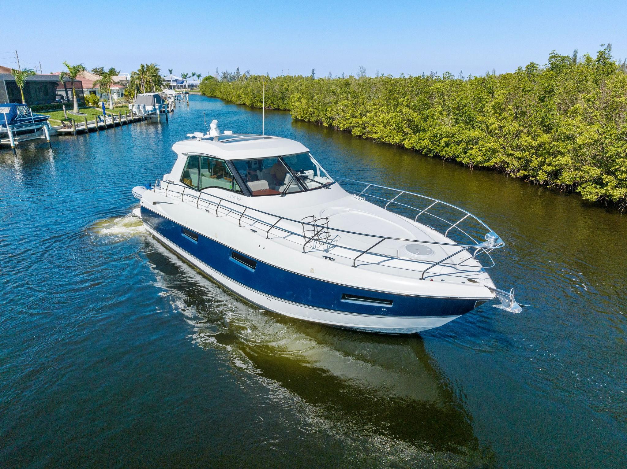 cruiser yacht cantius 48