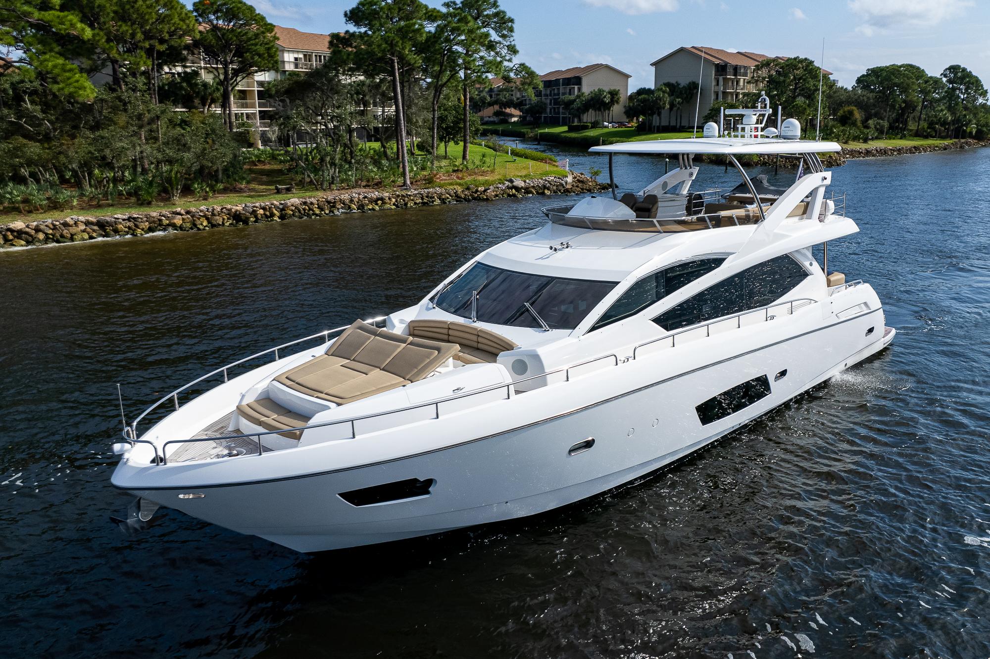 2014 Sunseeker Manhattan 73 Motor Yacht for sale - YachtWorld