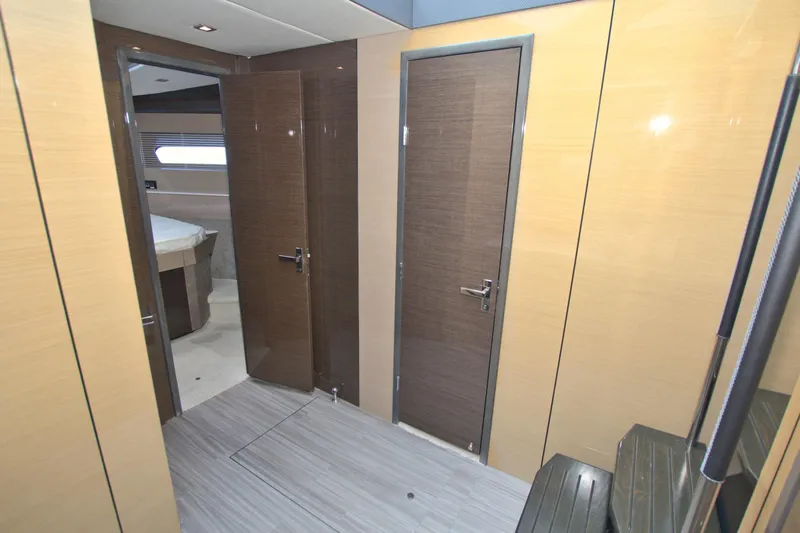 Stepping Stone V Yacht Photos Pics 