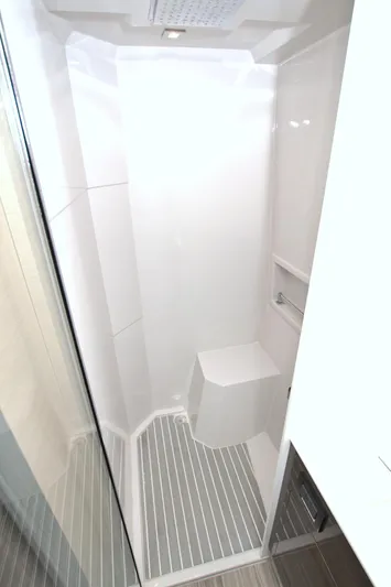 Stepping Stone V Yacht Photos Pics 