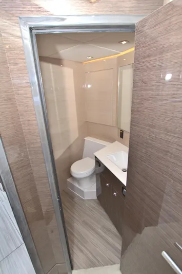 Stepping Stone V Yacht Photos Pics 