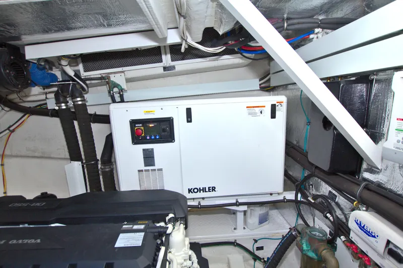 Stepping Stone V Yacht Photos Pics 