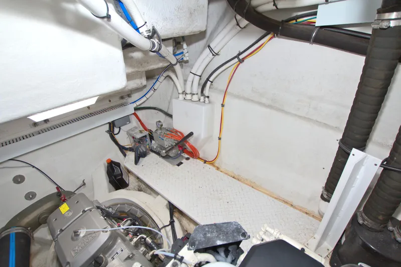 Stepping Stone V Yacht Photos Pics 