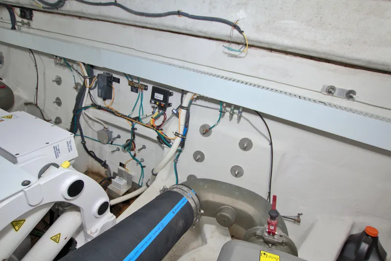 Stepping Stone V Yacht Photos Pics 