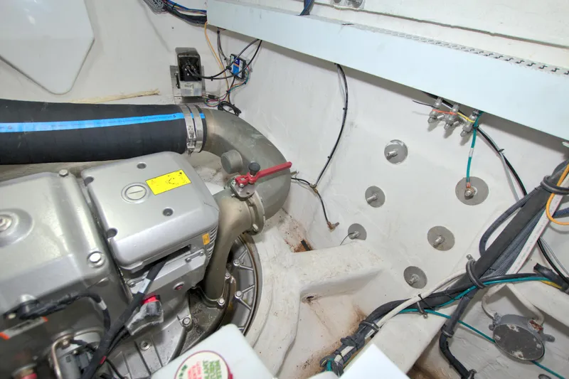 Stepping Stone V Yacht Photos Pics 