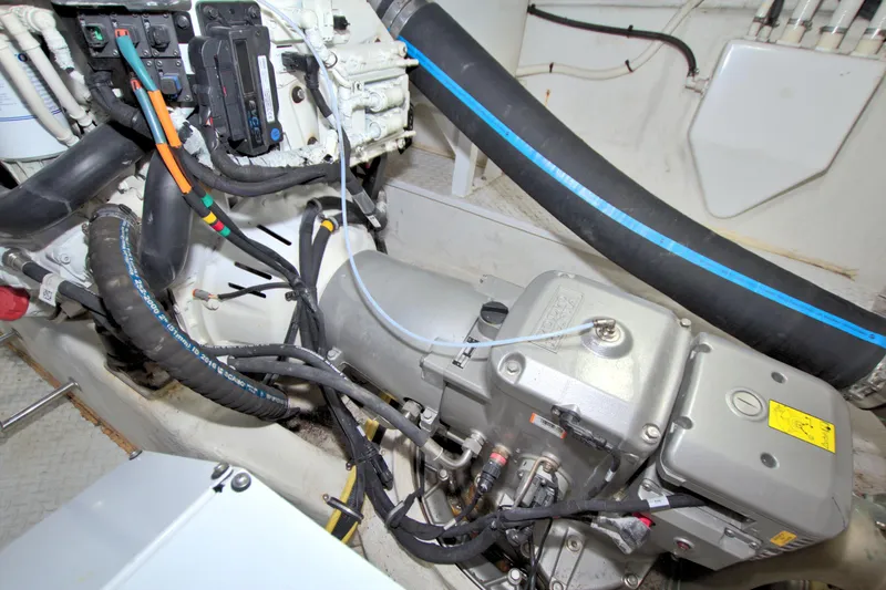 Stepping Stone V Yacht Photos Pics 