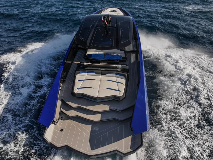 Lamborghini L63 Yacht Photos Pics 