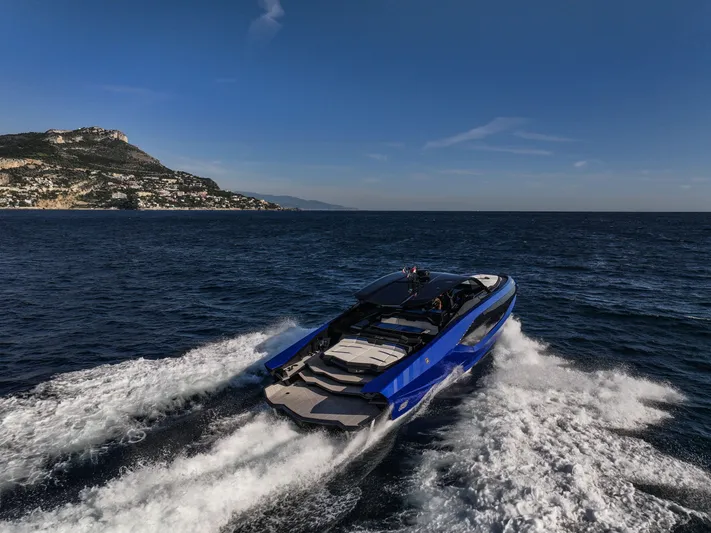 Lamborghini L63 Yacht Photos Pics 