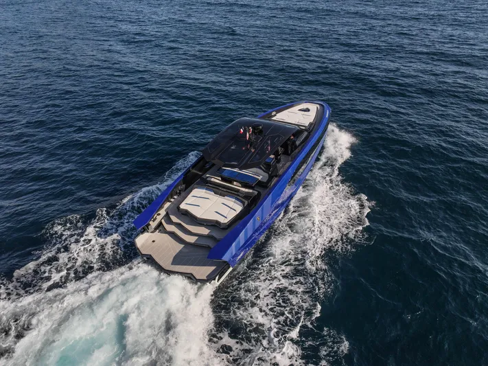 Lamborghini L63 Yacht Photos Pics 