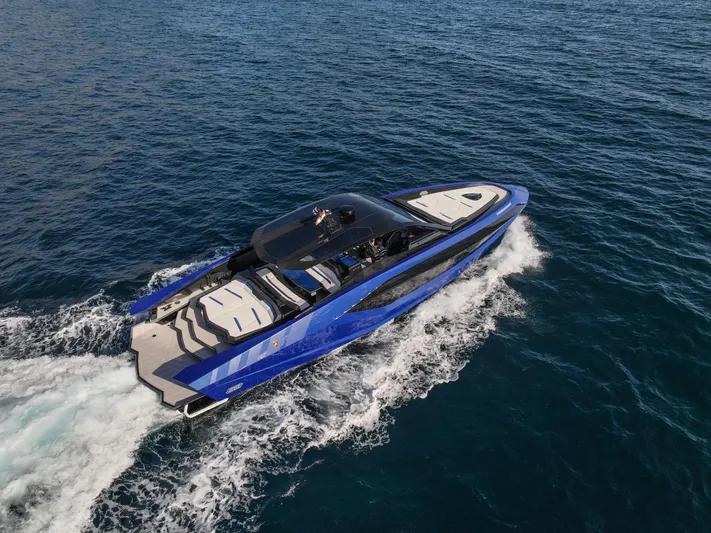 Lamborghini L63 Yacht Photos Pics 