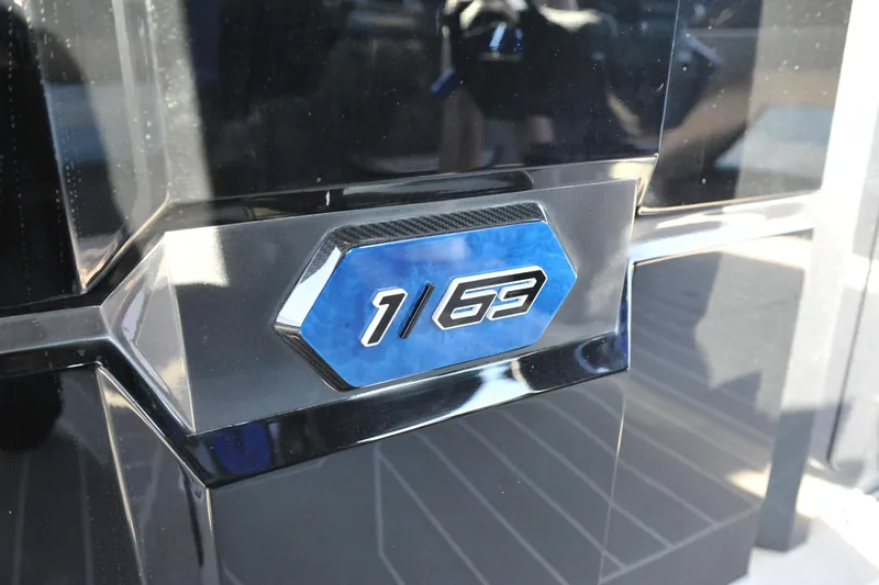 Lamborghini L63 Yacht Photos Pics 