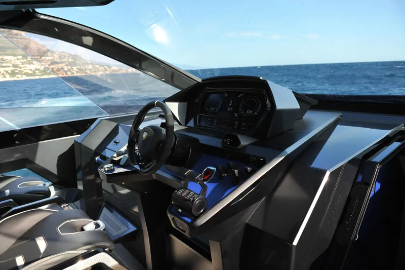 Lamborghini L63 Yacht Photos Pics 