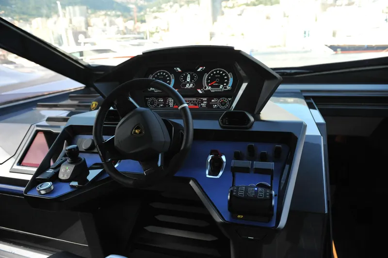 Lamborghini L63 Yacht Photos Pics 