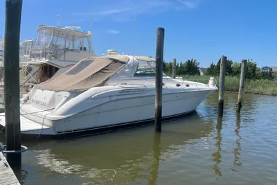 Sea Ray 450 Sundancer