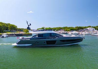 Yacht
