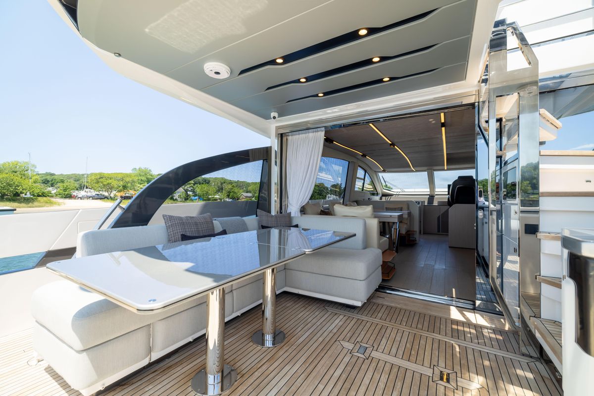 2024 Azimut 70 