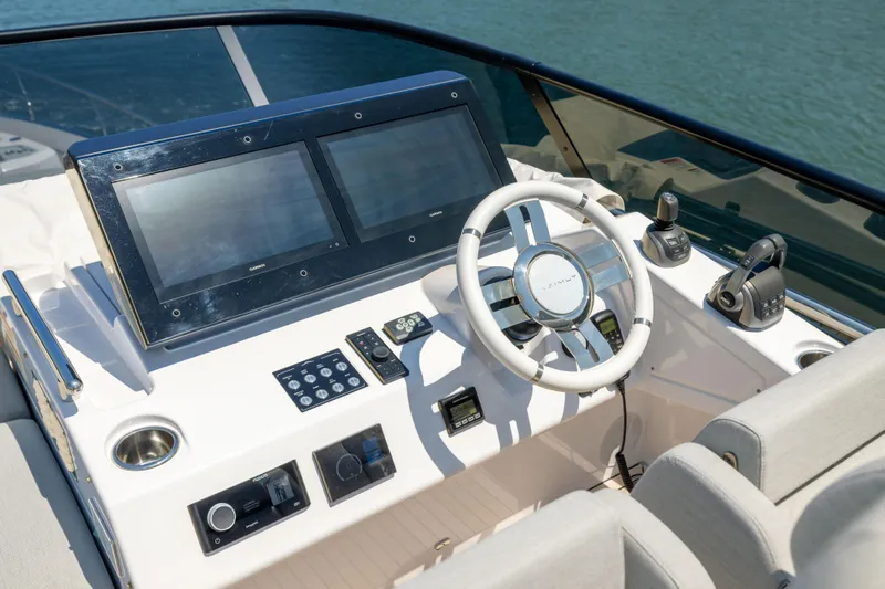 Second Chances Yacht Photos Pics 