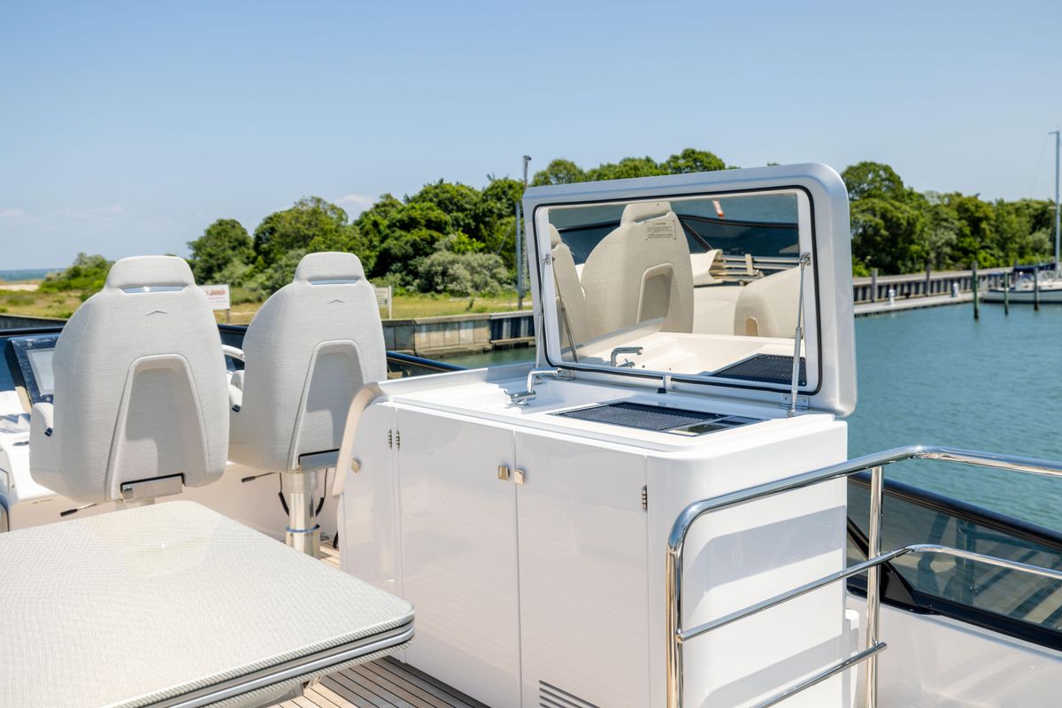 2024 Azimut 70 