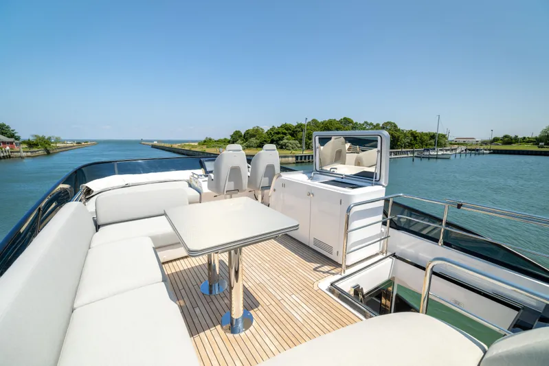 Second Chances Yacht Photos Pics 