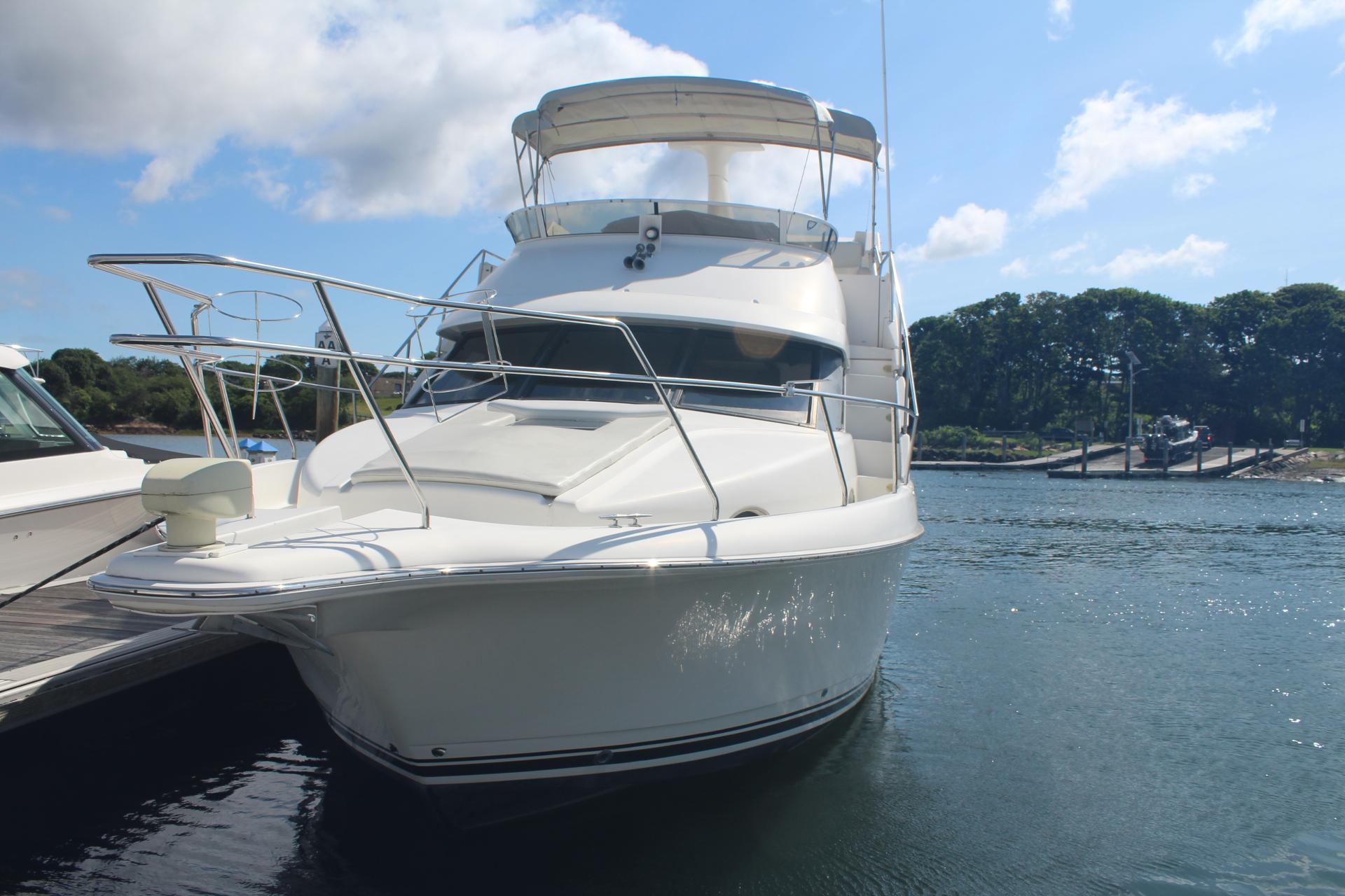 2000 Silverton 392 Motor Yacht Motor Yachts for sale YachtWorld