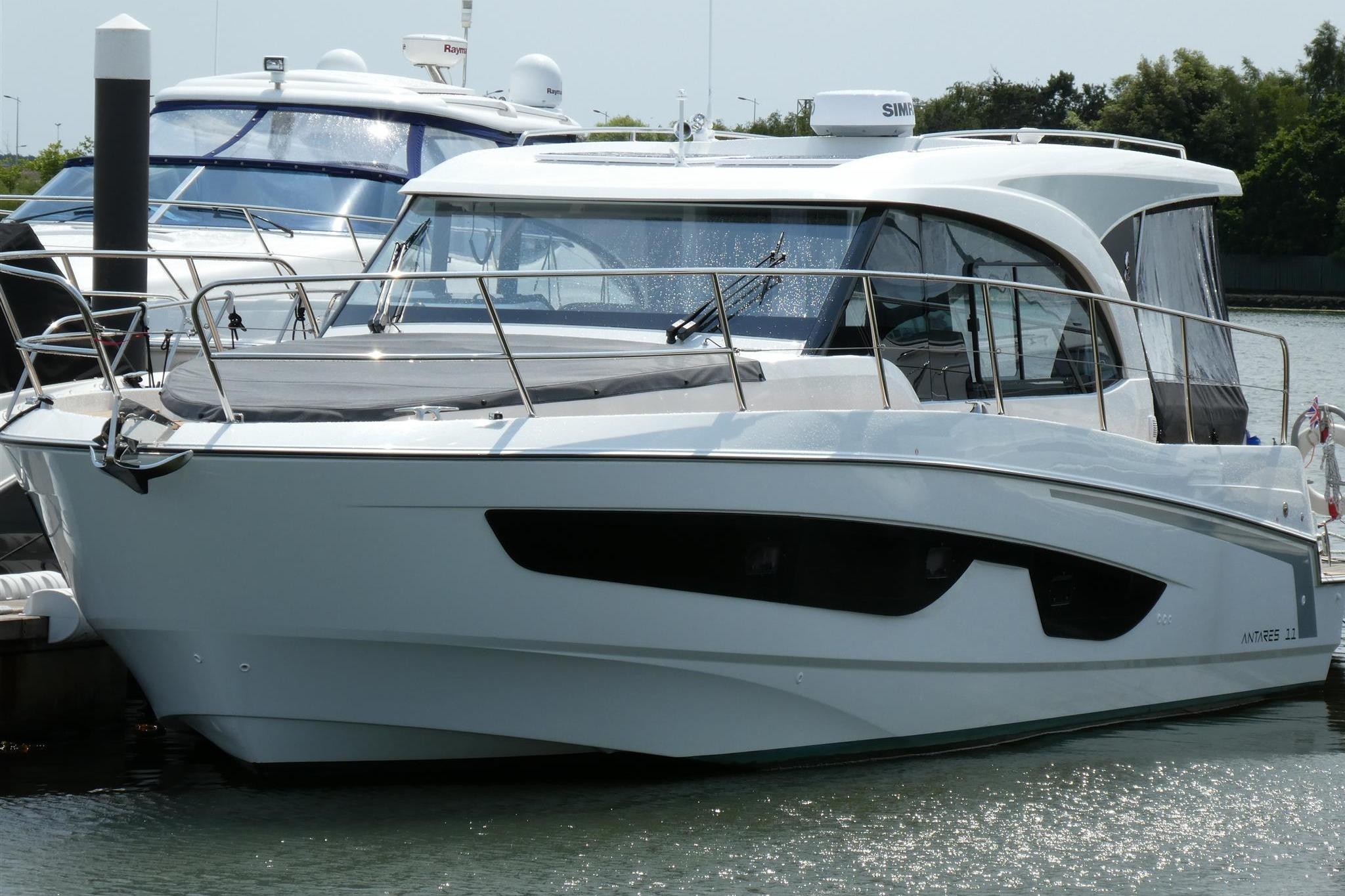 Beneteau Antares 11 Coupe