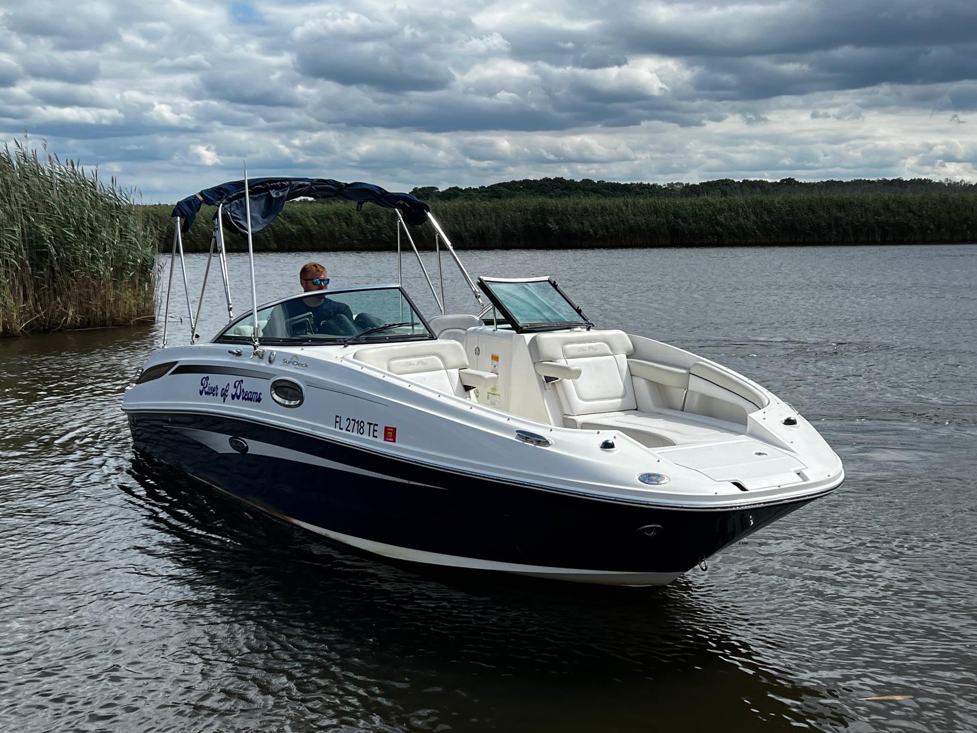 2012 Sea Ray 260 Sundeck Deck for sale - YachtWorld