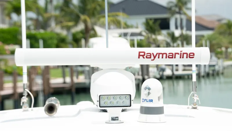  Yacht Photos Pics 2019 Boston Whaler 350 Outrage with Raymarine and FLIR equipment on deck.