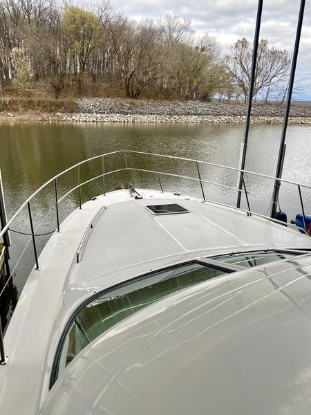 2000 Sea Ray 420 Aft Cabin