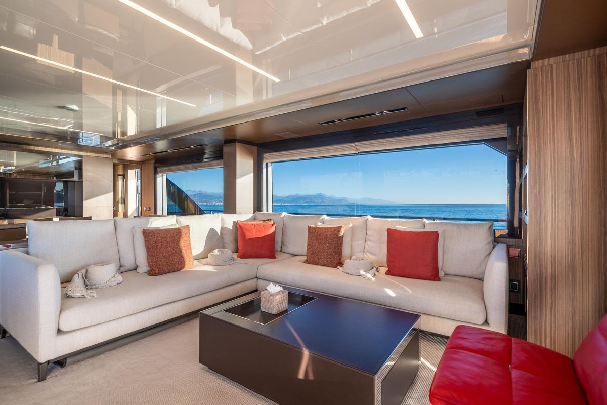2021 Riva 98 