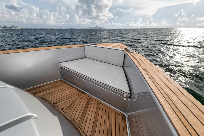  Yacht Photos Pics Luxurious 2022 Pardo Yachts 43 with elegant deck seating, cruising on open water.