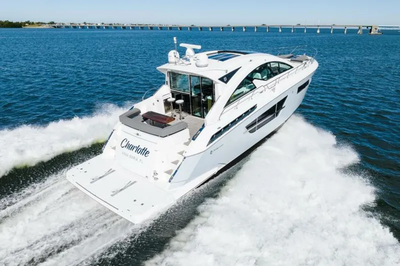 Charlotte Yacht Photos Pics 2019 Cruisers Yachts 60 Cantius- After Five