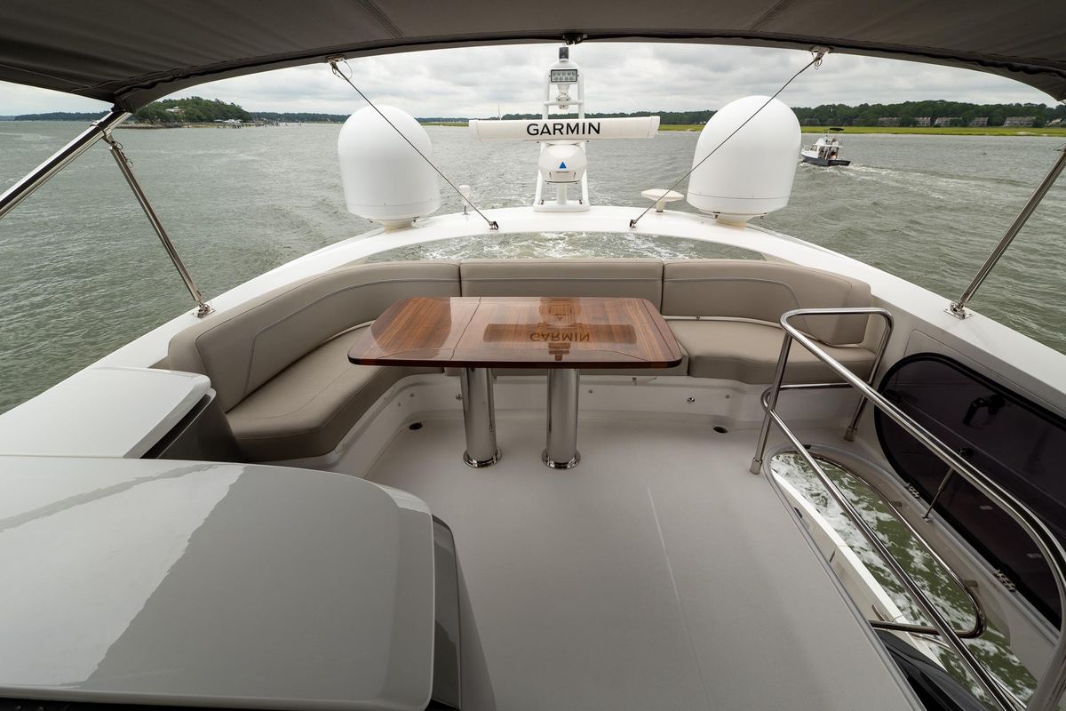 2021 Princess 62 