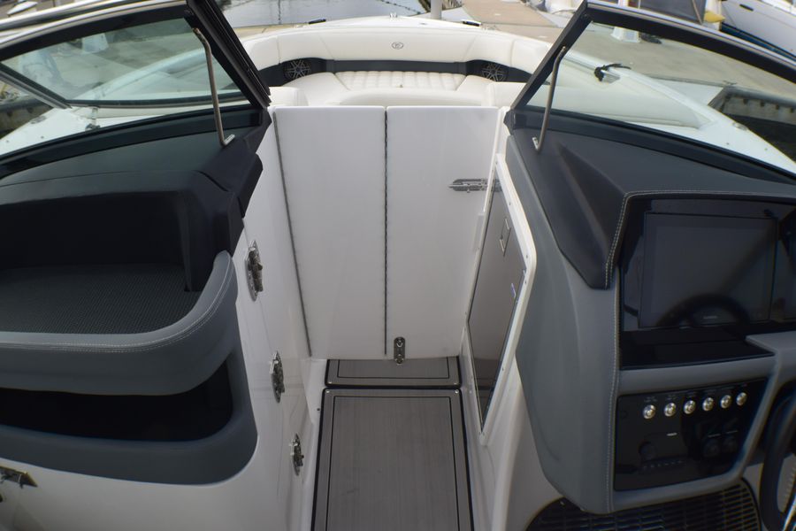 2022 Cobalt 30SC