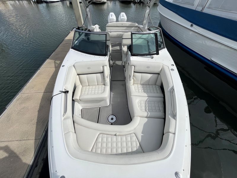 2022 Cobalt 30SC
