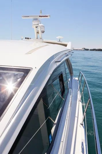  Yacht Photos Pics Looking aft