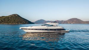 2008 Pershing 90