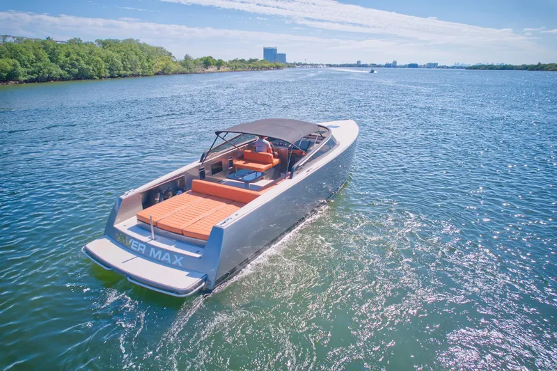 River Max Yacht Photos Pics 