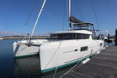 2021 Lagoon 42