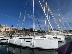 2023 Jeanneau Sun Odyssey 349